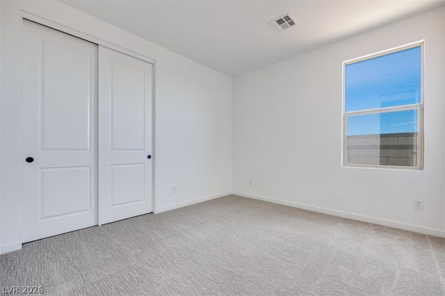 10324 Peako Hills Avenue, Las Vegas, NV 89166