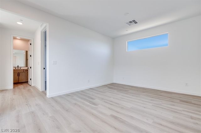 10324 Peako Hills Avenue, Las Vegas, NV 89166