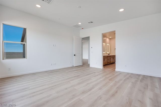 10324 Peako Hills Avenue, Las Vegas, NV 89166