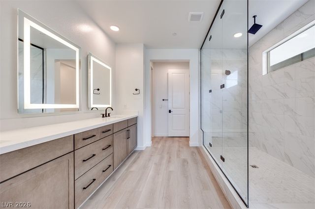 10324 Peako Hills Avenue, Las Vegas, NV 89166