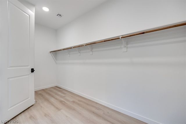 10324 Peako Hills Avenue, Las Vegas, NV 89166