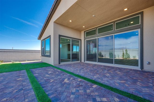 10324 Peako Hills Avenue, Las Vegas, NV 89166