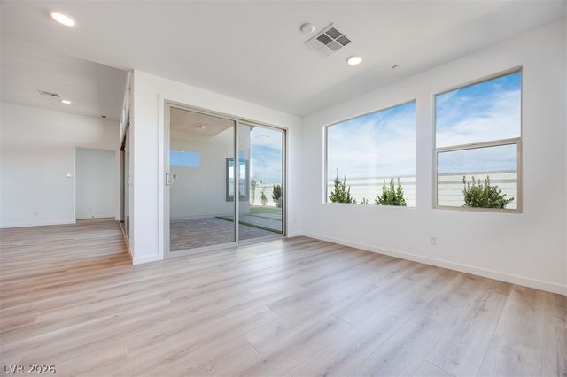 10324 Peako Hills Avenue, Las Vegas, NV 89166