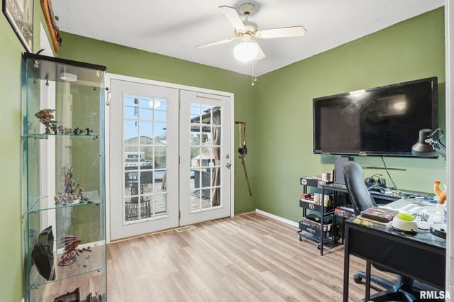 509 28TH Avenue West, Milan, IL 61264