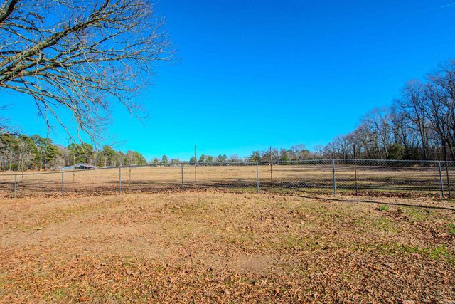 987 Joyce Drive, Benton, AR 72019