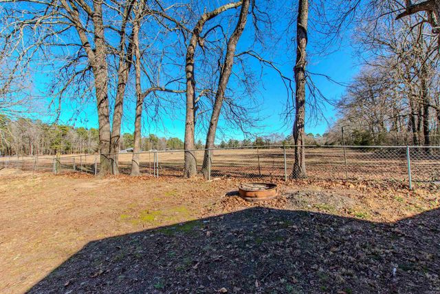 987 Joyce Drive, Benton, AR 72019