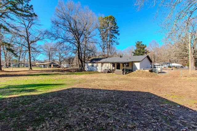 987 Joyce Drive, Benton, AR 72019