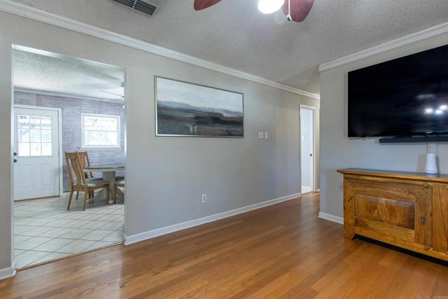 987 Joyce Drive, Benton, AR 72019