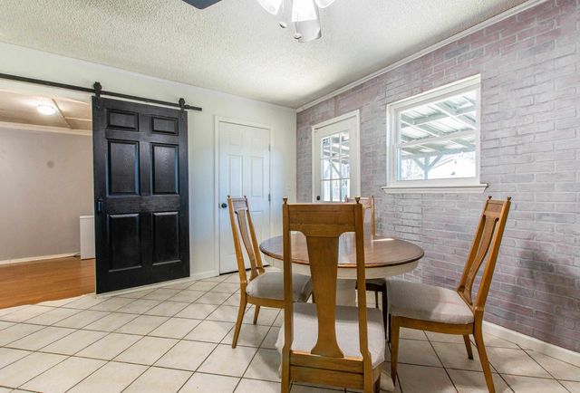 987 Joyce Drive, Benton, AR 72019