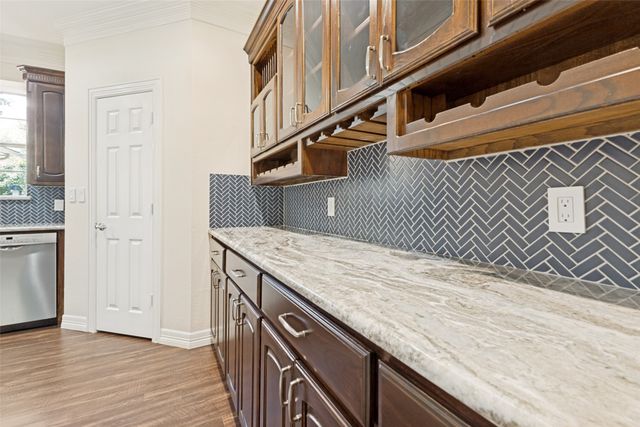 290 Aqua Marine Drive, Oak Point, TX 75068