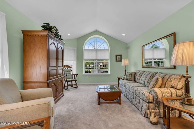 3237 Flagstone Court, Toms River, NJ 08755