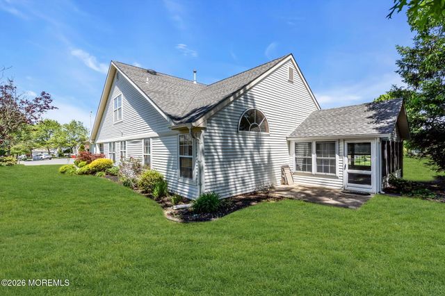 3237 Flagstone Court, Toms River, NJ 08755