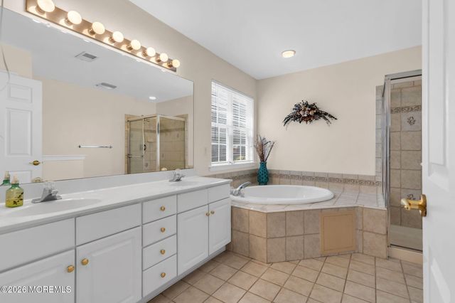 3237 Flagstone Court, Toms River, NJ 08755