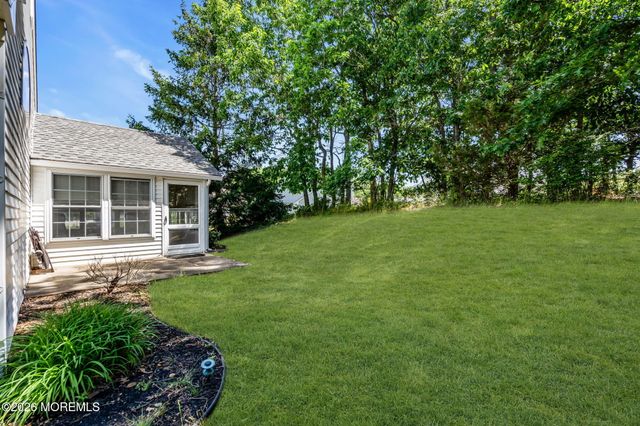 3237 Flagstone Court, Toms River, NJ 08755