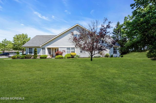 3237 Flagstone Court, Toms River, NJ 08755