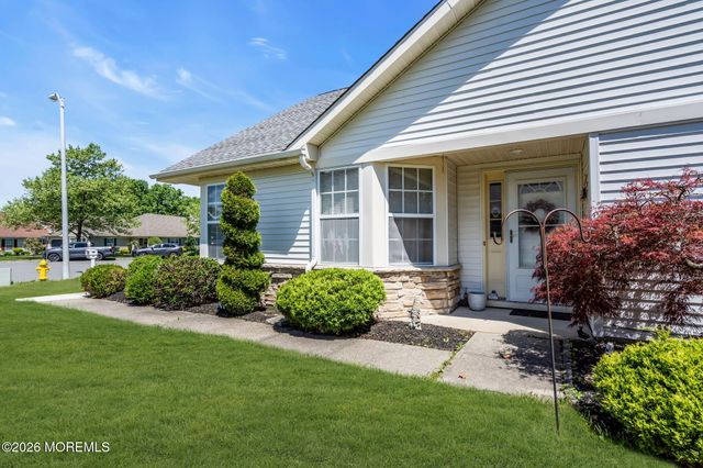 3237 Flagstone Court, Toms River, NJ 08755