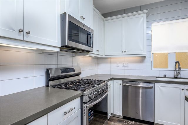 3827 Grant Street 28, Corona, CA 92879