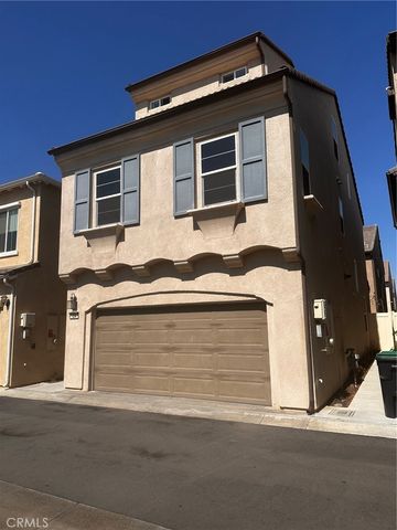 3827 Grant Street 28, Corona, CA 92879