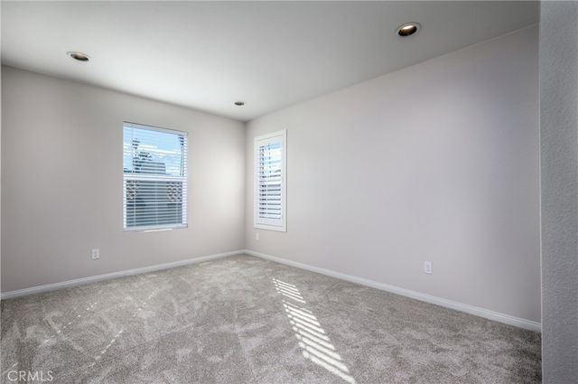 3827 Grant Street 28, Corona, CA 92879