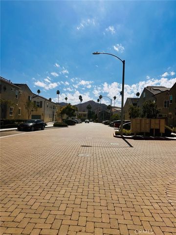 3827 Grant Street 28, Corona, CA 92879