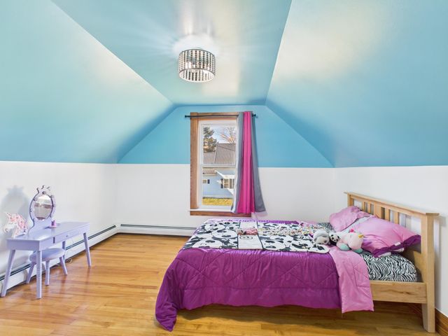 254 Christian Hill, Canaan, VT 05903