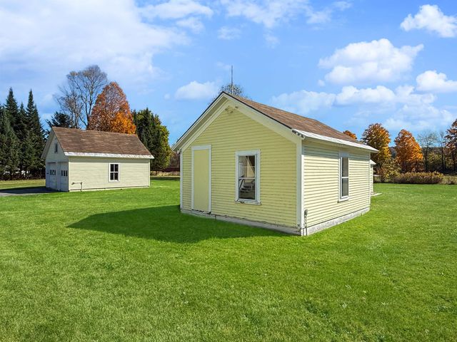 254 Christian Hill, Canaan, VT 05903