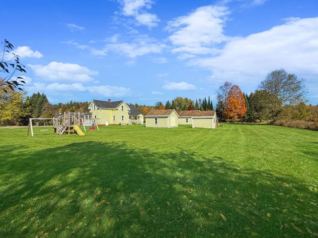 254 Christian Hill, Canaan, VT 05903