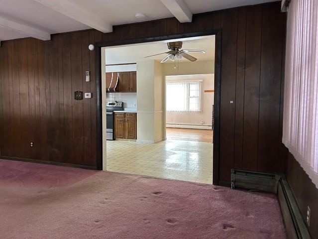 63 Meadowlark Dr, Longmeadow, MA 01106