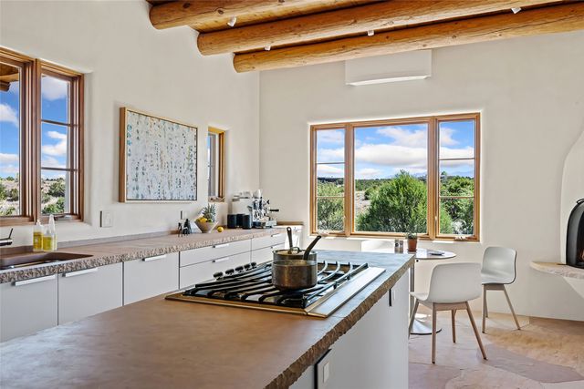26 Amberwood Loop, Santa Fe, NM 87506