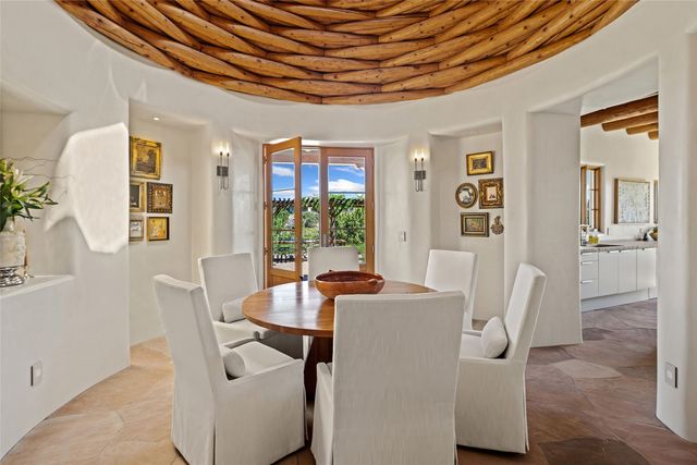26 Amberwood Loop, Santa Fe, NM 87506