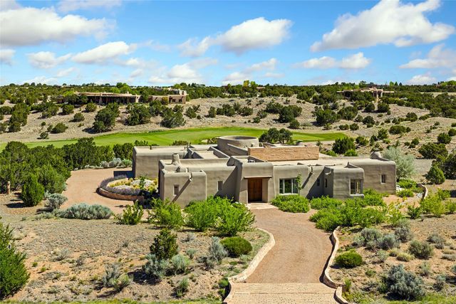 26 Amberwood Loop, Santa Fe, NM 87506