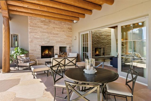 26 Amberwood Loop, Santa Fe, NM 87506