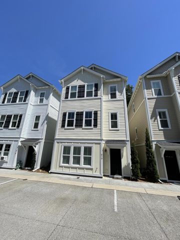 973 Warrick Oaks Lane, Mount Pleasant, SC 29464