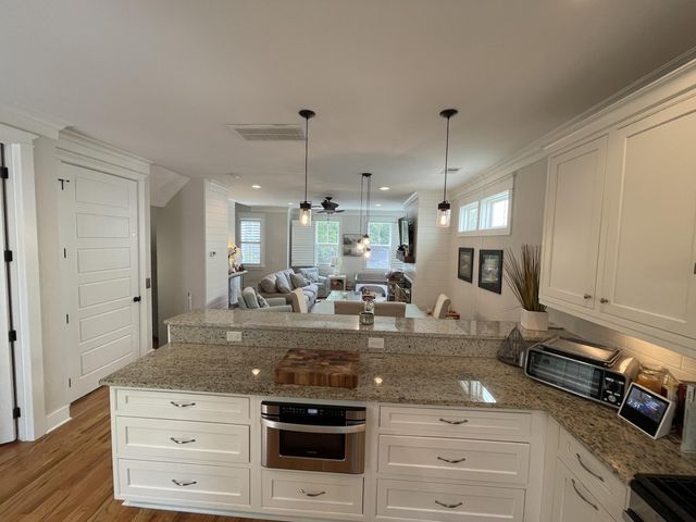 973 Warrick Oaks Lane, Mount Pleasant, SC 29464