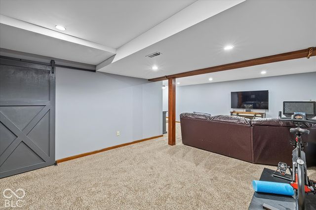 7100 Oakview Cir Circle, Noblesville, IN 46062