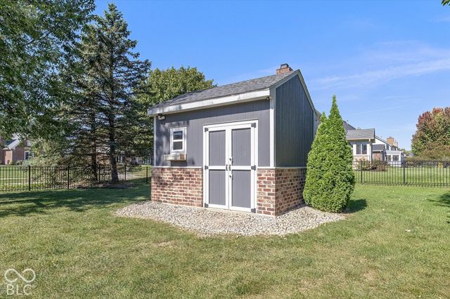 7100 Oakview Cir Circle, Noblesville, IN 46062