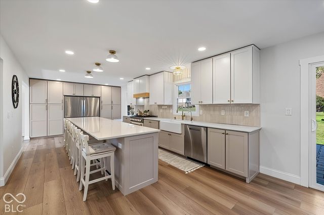 7100 Oakview Cir Circle, Noblesville, IN 46062