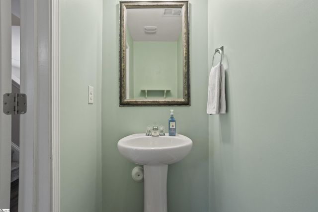 213 Golden Bear Walk, Duncan, SC 29334