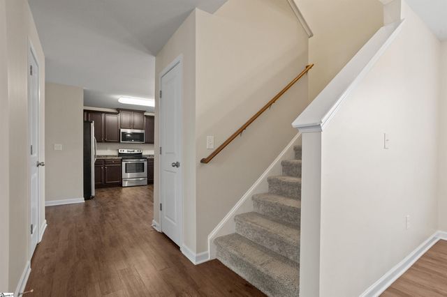 213 Golden Bear Walk, Duncan, SC 29334