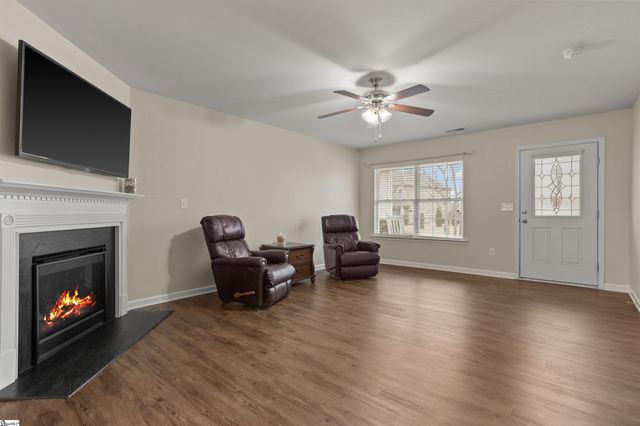 213 Golden Bear Walk, Duncan, SC 29334