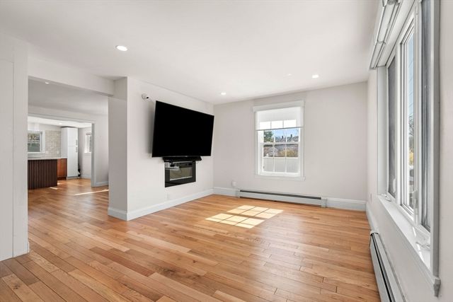 271 Broadway, Haverhill, MA 01832