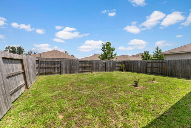 2811 Via Augusta Drive, Conroe, TX 77301