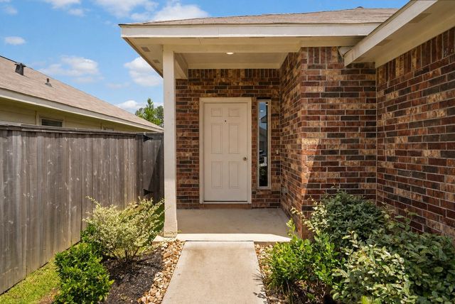 2811 Via Augusta Drive, Conroe, TX 77301