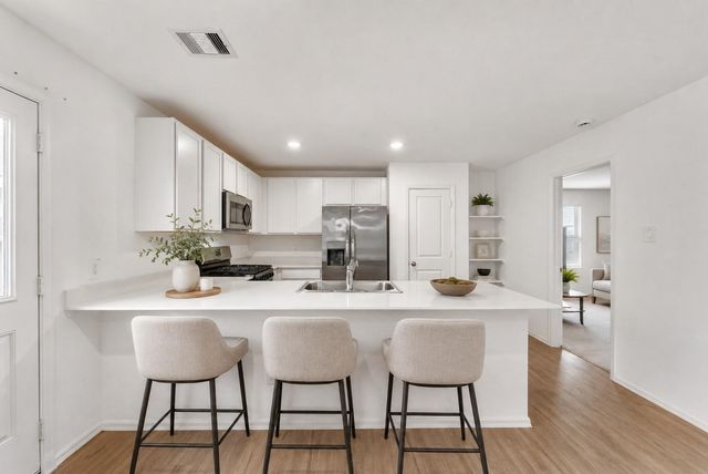 2811 Via Augusta Drive, Conroe, TX 77301
