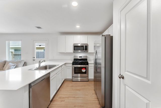 2811 Via Augusta Drive, Conroe, TX 77301