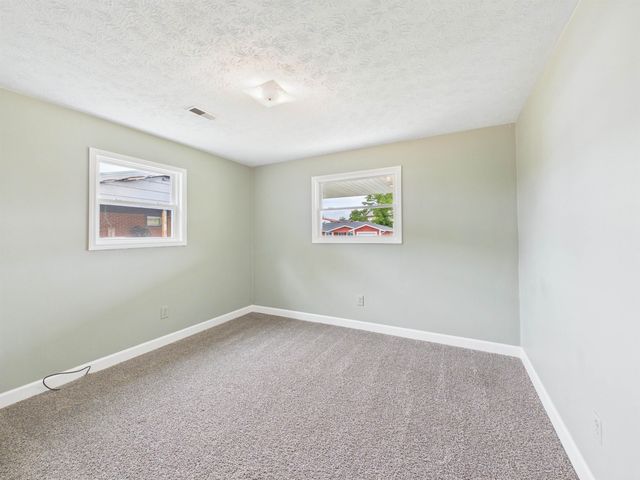210 Mason Street, South Point, OH 45680