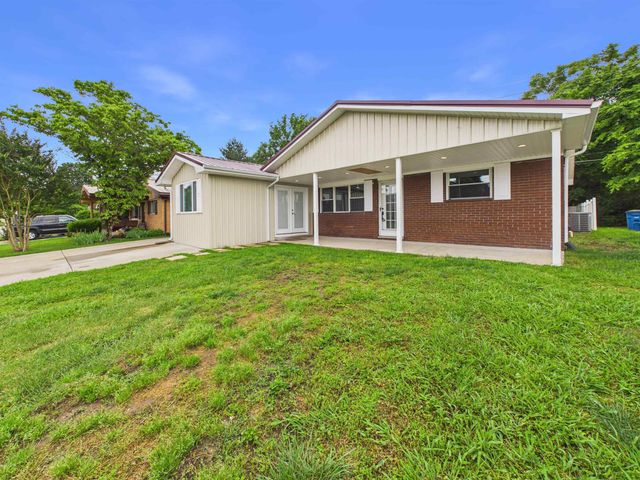 210 Mason Street, South Point, OH 45680