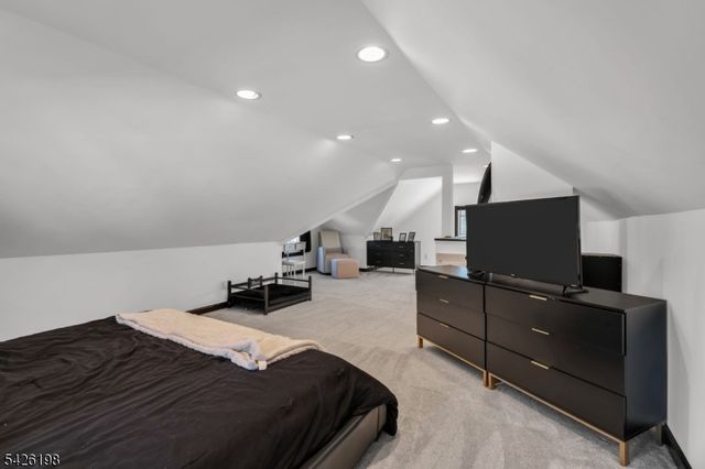 380 Westfield Rd, Scotch Plains Twp., NJ 07076