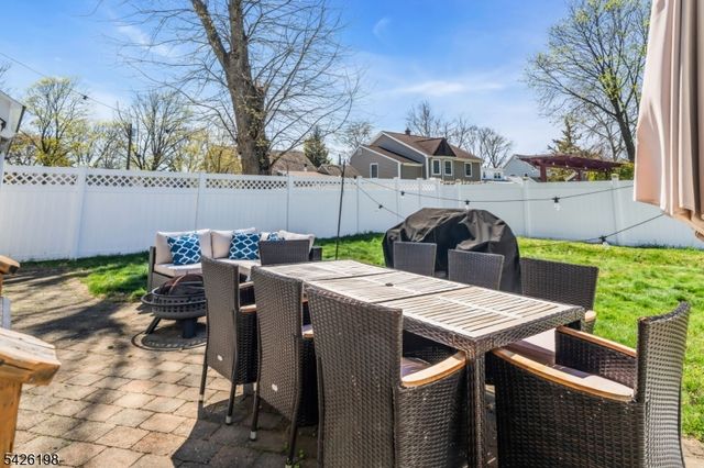 380 Westfield Rd, Scotch Plains Twp., NJ 07076