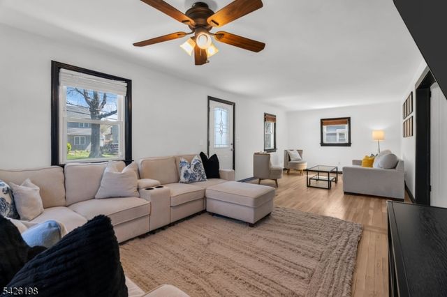 380 Westfield Rd, Scotch Plains Twp., NJ 07076